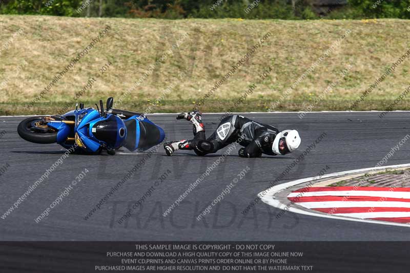 brands hatch photographs;brands no limits trackday;cadwell trackday photographs;enduro digital images;event digital images;eventdigitalimages;no limits trackdays;peter wileman photography;racing digital images;trackday digital images;trackday photos