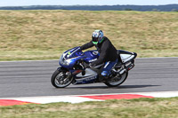 brands-hatch-photographs;brands-no-limits-trackday;cadwell-trackday-photographs;enduro-digital-images;event-digital-images;eventdigitalimages;no-limits-trackdays;peter-wileman-photography;racing-digital-images;trackday-digital-images;trackday-photos