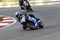 brands-hatch-photographs;brands-no-limits-trackday;cadwell-trackday-photographs;enduro-digital-images;event-digital-images;eventdigitalimages;no-limits-trackdays;peter-wileman-photography;racing-digital-images;trackday-digital-images;trackday-photos