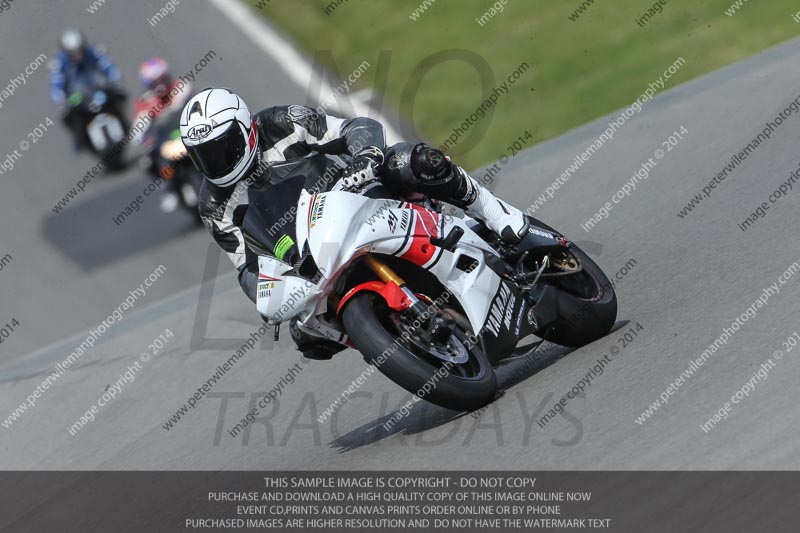 donington no limits trackday;donington park photographs;donington trackday photographs;no limits trackdays;peter wileman photography;trackday digital images;trackday photos