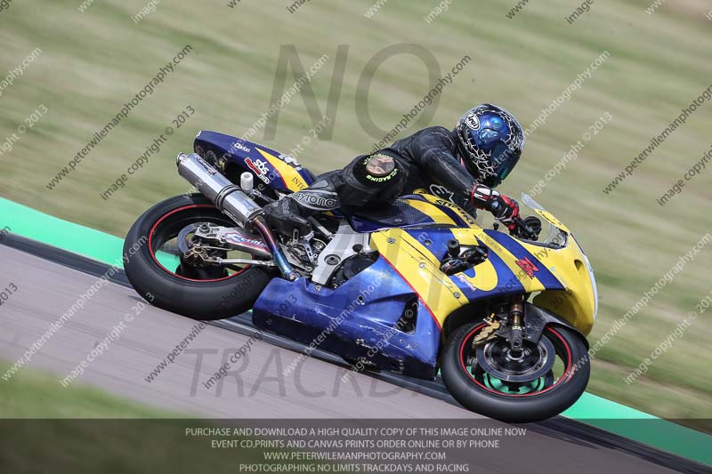 Rockingham no limits trackday;enduro digital images;event digital images;eventdigitalimages;no limits trackdays;peter wileman photography;racing digital images;rockingham raceway northamptonshire;rockingham trackday photographs;trackday digital images;trackday photos
