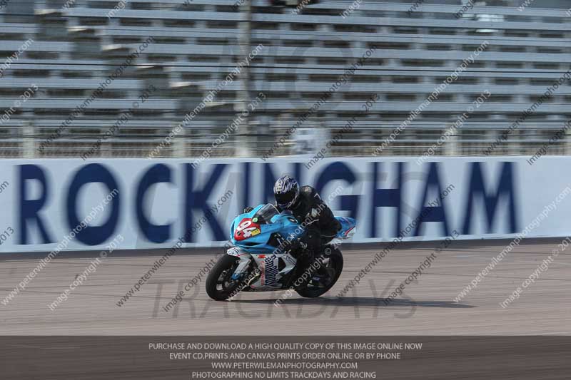 Rockingham no limits trackday;enduro digital images;event digital images;eventdigitalimages;no limits trackdays;peter wileman photography;racing digital images;rockingham raceway northamptonshire;rockingham trackday photographs;trackday digital images;trackday photos