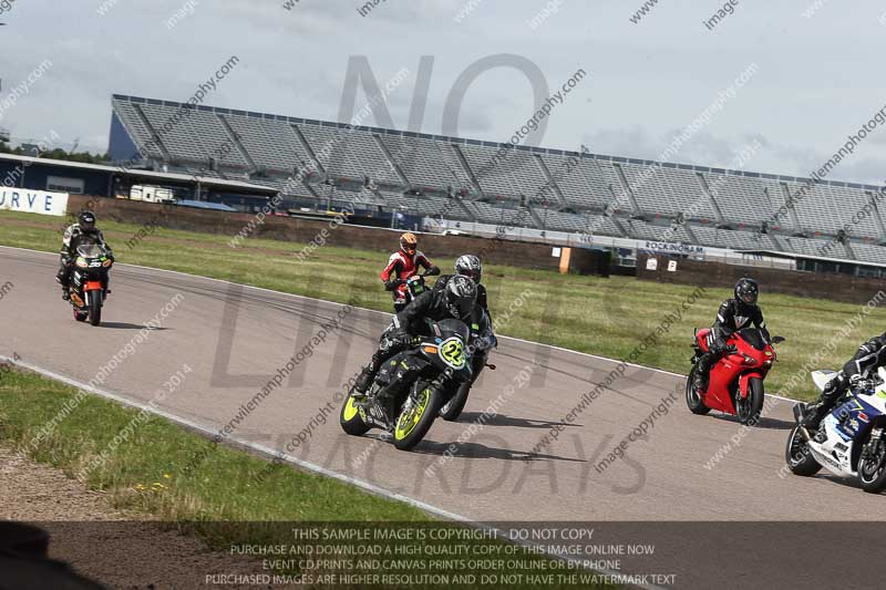 Rockingham no limits trackday;enduro digital images;event digital images;eventdigitalimages;no limits trackdays;peter wileman photography;racing digital images;rockingham raceway northamptonshire;rockingham trackday photographs;trackday digital images;trackday photos