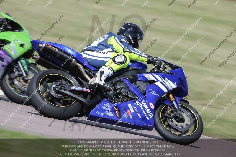 Rockingham no limits trackday;enduro digital images;event digital images;eventdigitalimages;no limits trackdays;peter wileman photography;racing digital images;rockingham raceway northamptonshire;rockingham trackday photographs;trackday digital images;trackday photos