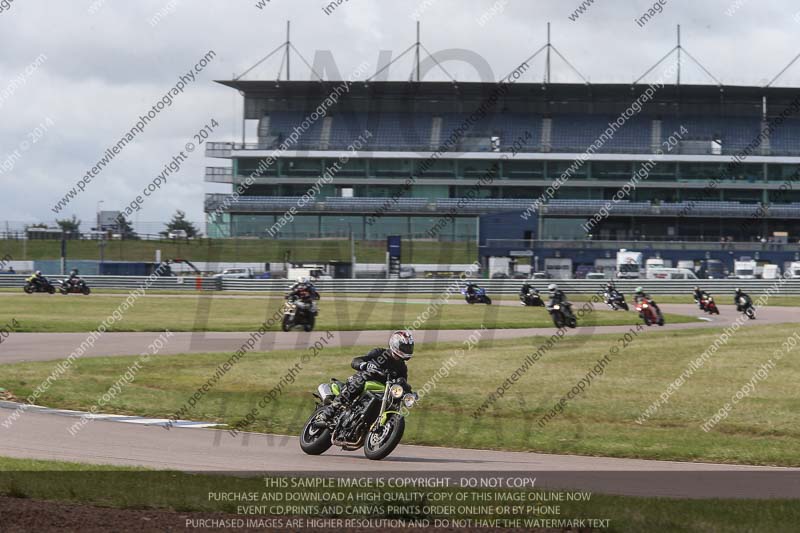 Rockingham no limits trackday;enduro digital images;event digital images;eventdigitalimages;no limits trackdays;peter wileman photography;racing digital images;rockingham raceway northamptonshire;rockingham trackday photographs;trackday digital images;trackday photos