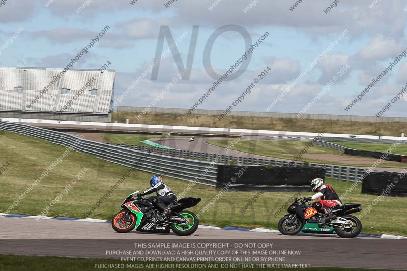 Rockingham no limits trackday;enduro digital images;event digital images;eventdigitalimages;no limits trackdays;peter wileman photography;racing digital images;rockingham raceway northamptonshire;rockingham trackday photographs;trackday digital images;trackday photos
