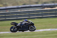 Rockingham-no-limits-trackday;enduro-digital-images;event-digital-images;eventdigitalimages;no-limits-trackdays;peter-wileman-photography;racing-digital-images;rockingham-raceway-northamptonshire;rockingham-trackday-photographs;trackday-digital-images;trackday-photos