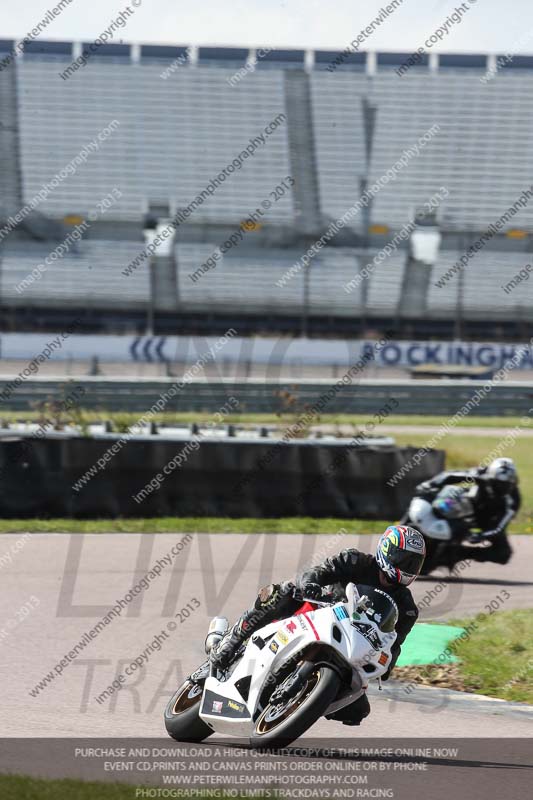 Rockingham no limits trackday;enduro digital images;event digital images;eventdigitalimages;no limits trackdays;peter wileman photography;racing digital images;rockingham raceway northamptonshire;rockingham trackday photographs;trackday digital images;trackday photos