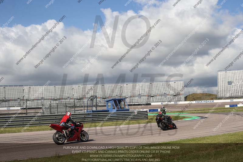Rockingham no limits trackday;enduro digital images;event digital images;eventdigitalimages;no limits trackdays;peter wileman photography;racing digital images;rockingham raceway northamptonshire;rockingham trackday photographs;trackday digital images;trackday photos