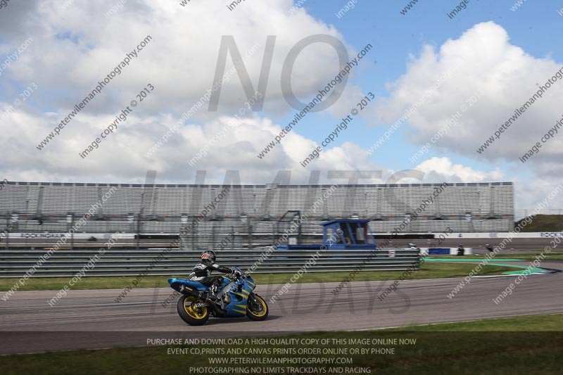 Rockingham no limits trackday;enduro digital images;event digital images;eventdigitalimages;no limits trackdays;peter wileman photography;racing digital images;rockingham raceway northamptonshire;rockingham trackday photographs;trackday digital images;trackday photos