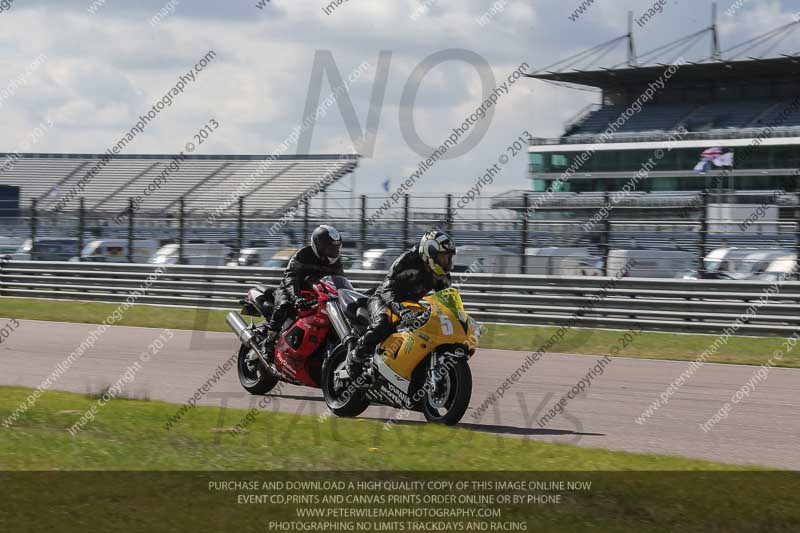 Rockingham no limits trackday;enduro digital images;event digital images;eventdigitalimages;no limits trackdays;peter wileman photography;racing digital images;rockingham raceway northamptonshire;rockingham trackday photographs;trackday digital images;trackday photos