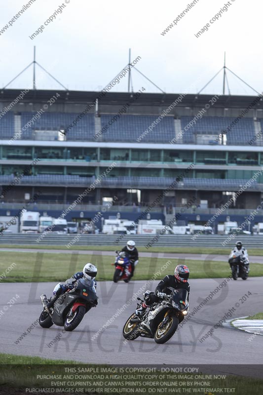 Rockingham no limits trackday;enduro digital images;event digital images;eventdigitalimages;no limits trackdays;peter wileman photography;racing digital images;rockingham raceway northamptonshire;rockingham trackday photographs;trackday digital images;trackday photos