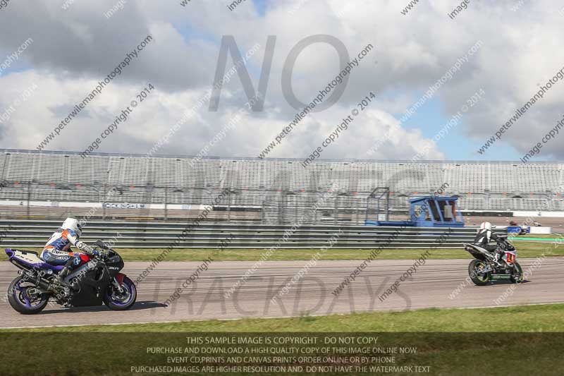 Rockingham no limits trackday;enduro digital images;event digital images;eventdigitalimages;no limits trackdays;peter wileman photography;racing digital images;rockingham raceway northamptonshire;rockingham trackday photographs;trackday digital images;trackday photos