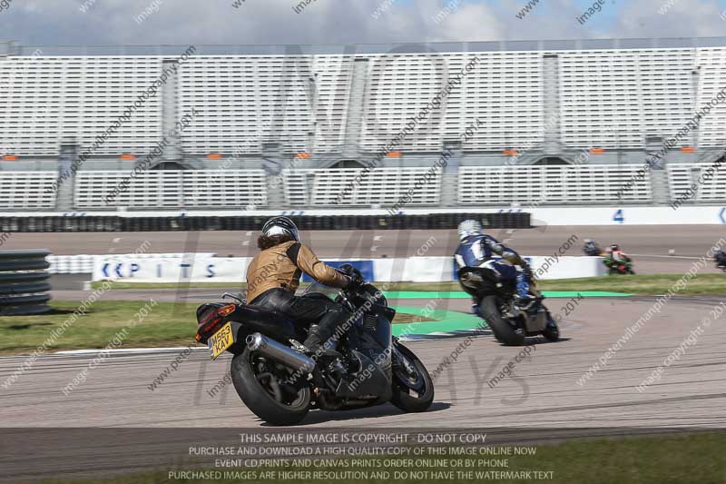 Rockingham no limits trackday;enduro digital images;event digital images;eventdigitalimages;no limits trackdays;peter wileman photography;racing digital images;rockingham raceway northamptonshire;rockingham trackday photographs;trackday digital images;trackday photos