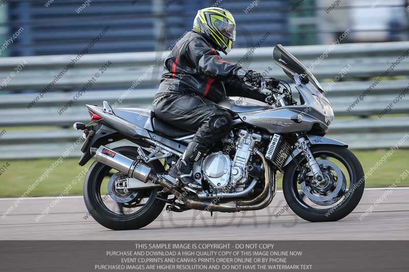 Rockingham no limits trackday;enduro digital images;event digital images;eventdigitalimages;no limits trackdays;peter wileman photography;racing digital images;rockingham raceway northamptonshire;rockingham trackday photographs;trackday digital images;trackday photos