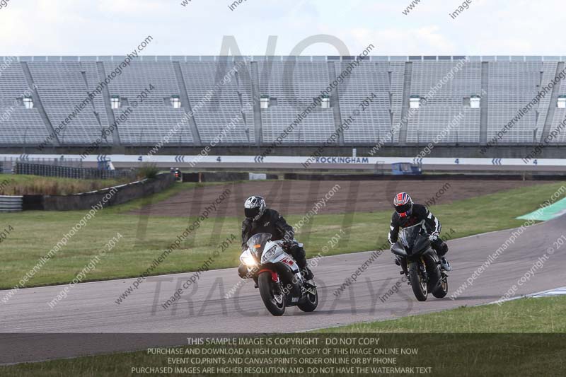 Rockingham no limits trackday;enduro digital images;event digital images;eventdigitalimages;no limits trackdays;peter wileman photography;racing digital images;rockingham raceway northamptonshire;rockingham trackday photographs;trackday digital images;trackday photos