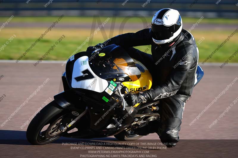 Rockingham no limits trackday;enduro digital images;event digital images;eventdigitalimages;no limits trackdays;peter wileman photography;racing digital images;rockingham raceway northamptonshire;rockingham trackday photographs;trackday digital images;trackday photos