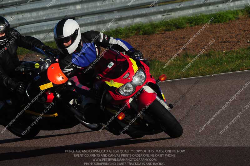 Rockingham no limits trackday;enduro digital images;event digital images;eventdigitalimages;no limits trackdays;peter wileman photography;racing digital images;rockingham raceway northamptonshire;rockingham trackday photographs;trackday digital images;trackday photos