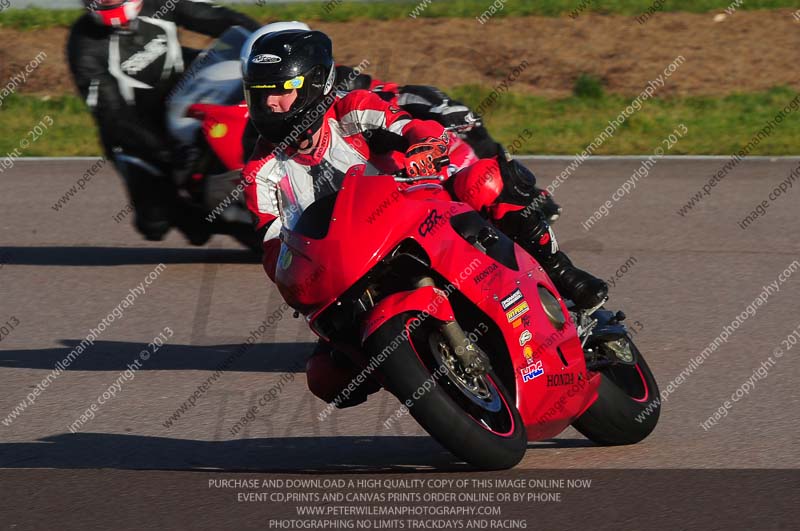 Rockingham no limits trackday;enduro digital images;event digital images;eventdigitalimages;no limits trackdays;peter wileman photography;racing digital images;rockingham raceway northamptonshire;rockingham trackday photographs;trackday digital images;trackday photos