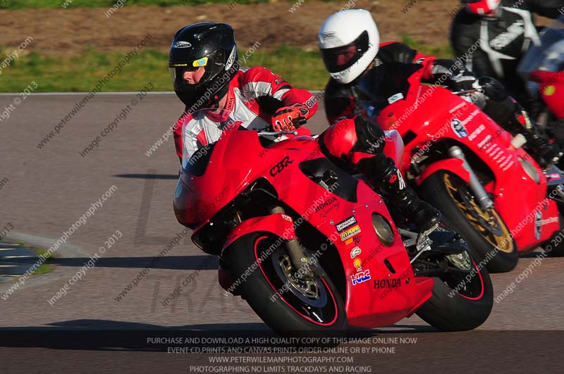 Rockingham no limits trackday;enduro digital images;event digital images;eventdigitalimages;no limits trackdays;peter wileman photography;racing digital images;rockingham raceway northamptonshire;rockingham trackday photographs;trackday digital images;trackday photos
