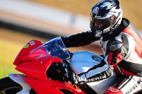 Rockingham-no-limits-trackday;enduro-digital-images;event-digital-images;eventdigitalimages;no-limits-trackdays;peter-wileman-photography;racing-digital-images;rockingham-raceway-northamptonshire;rockingham-trackday-photographs;trackday-digital-images;trackday-photos