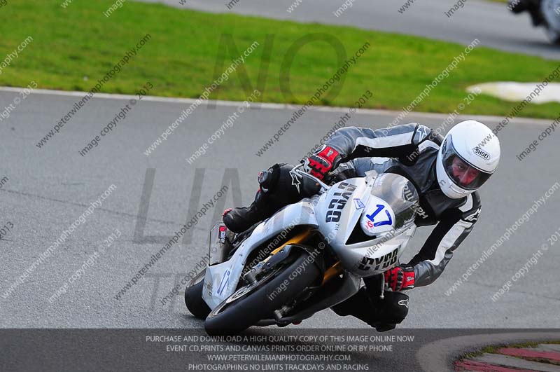 enduro digital images;event digital images;eventdigitalimages;no limits trackdays;oulton no limits trackday;oulton park cheshire;oulton trackday photographs;peter wileman photography;racing digital images;trackday digital images;trackday photos