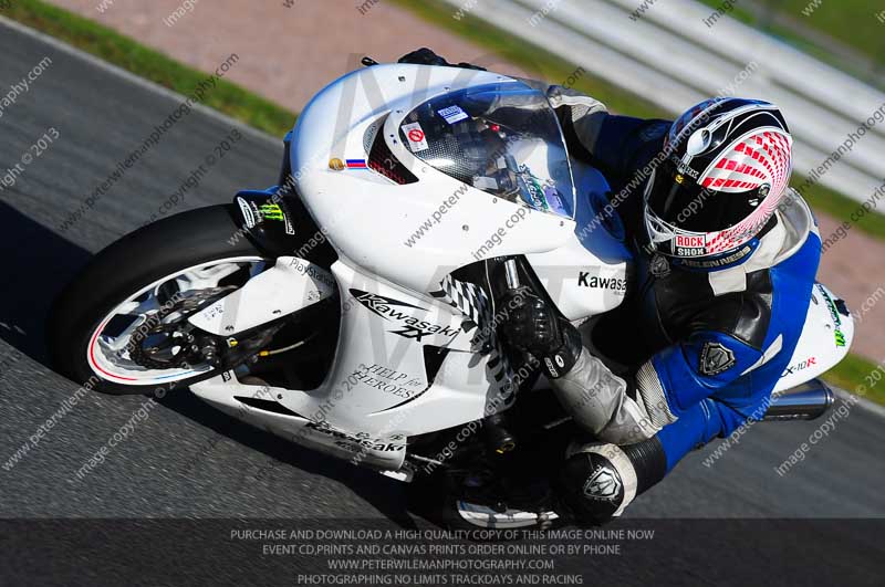 enduro digital images;event digital images;eventdigitalimages;no limits trackdays;oulton no limits trackday;oulton park cheshire;oulton trackday photographs;peter wileman photography;racing digital images;trackday digital images;trackday photos