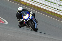 enduro-digital-images;event-digital-images;eventdigitalimages;no-limits-trackdays;oulton-no-limits-trackday;oulton-park-cheshire;oulton-trackday-photographs;peter-wileman-photography;racing-digital-images;trackday-digital-images;trackday-photos