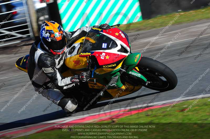 enduro digital images;event digital images;eventdigitalimages;no limits trackdays;oulton no limits trackday;oulton park cheshire;oulton trackday photographs;peter wileman photography;racing digital images;trackday digital images;trackday photos