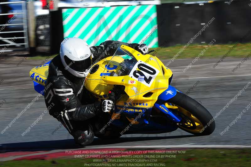 enduro digital images;event digital images;eventdigitalimages;no limits trackdays;oulton no limits trackday;oulton park cheshire;oulton trackday photographs;peter wileman photography;racing digital images;trackday digital images;trackday photos