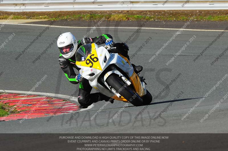 enduro digital images;event digital images;eventdigitalimages;no limits trackdays;oulton no limits trackday;oulton park cheshire;oulton trackday photographs;peter wileman photography;racing digital images;trackday digital images;trackday photos