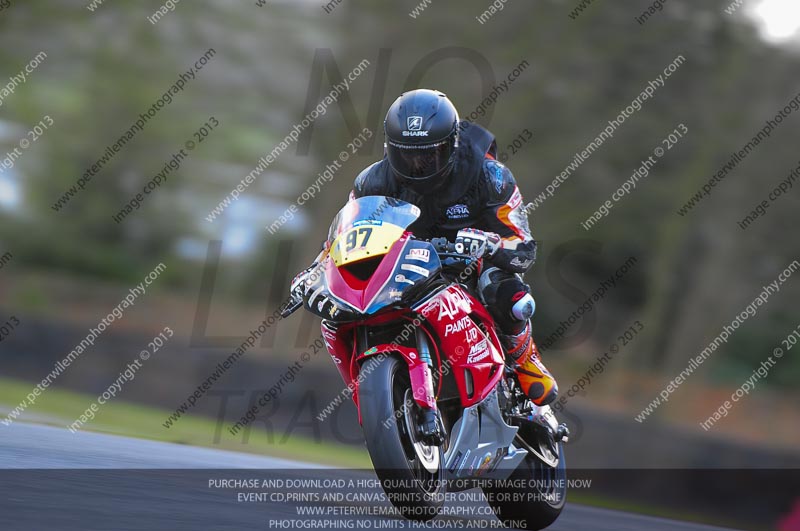 enduro digital images;event digital images;eventdigitalimages;no limits trackdays;oulton no limits trackday;oulton park cheshire;oulton trackday photographs;peter wileman photography;racing digital images;trackday digital images;trackday photos