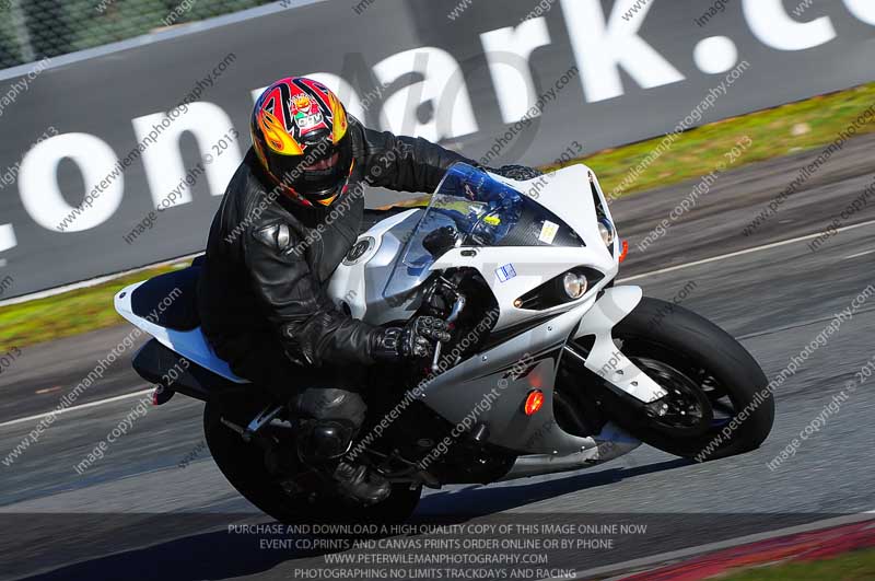 enduro digital images;event digital images;eventdigitalimages;no limits trackdays;oulton no limits trackday;oulton park cheshire;oulton trackday photographs;peter wileman photography;racing digital images;trackday digital images;trackday photos