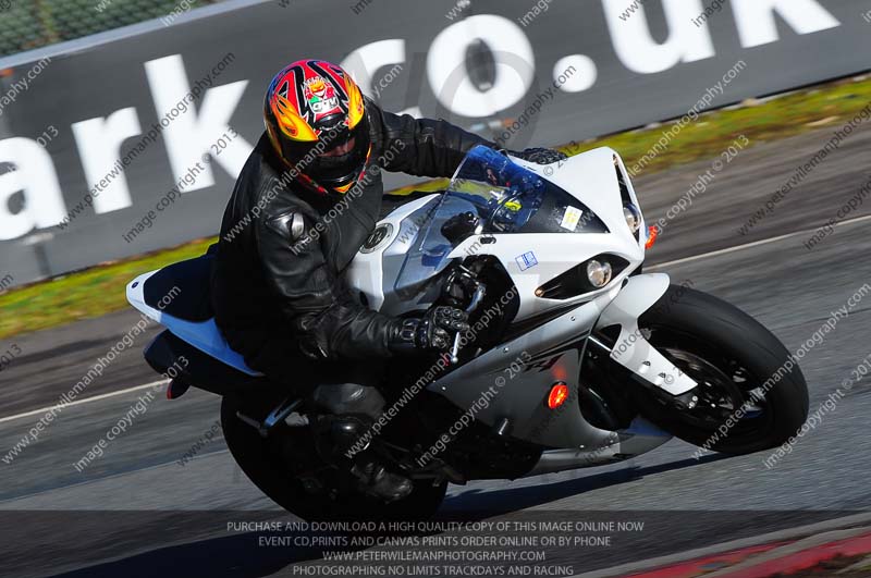 enduro digital images;event digital images;eventdigitalimages;no limits trackdays;oulton no limits trackday;oulton park cheshire;oulton trackday photographs;peter wileman photography;racing digital images;trackday digital images;trackday photos