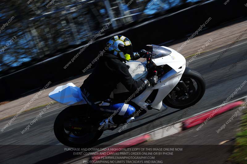enduro digital images;event digital images;eventdigitalimages;no limits trackdays;oulton no limits trackday;oulton park cheshire;oulton trackday photographs;peter wileman photography;racing digital images;trackday digital images;trackday photos