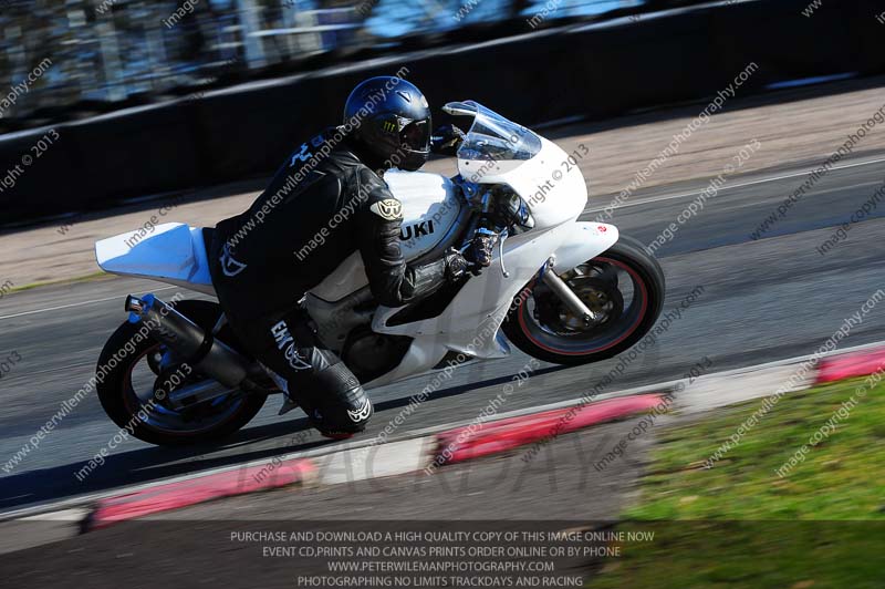 enduro digital images;event digital images;eventdigitalimages;no limits trackdays;oulton no limits trackday;oulton park cheshire;oulton trackday photographs;peter wileman photography;racing digital images;trackday digital images;trackday photos