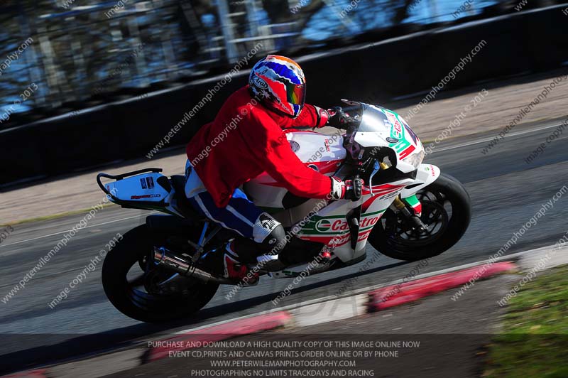 enduro digital images;event digital images;eventdigitalimages;no limits trackdays;oulton no limits trackday;oulton park cheshire;oulton trackday photographs;peter wileman photography;racing digital images;trackday digital images;trackday photos