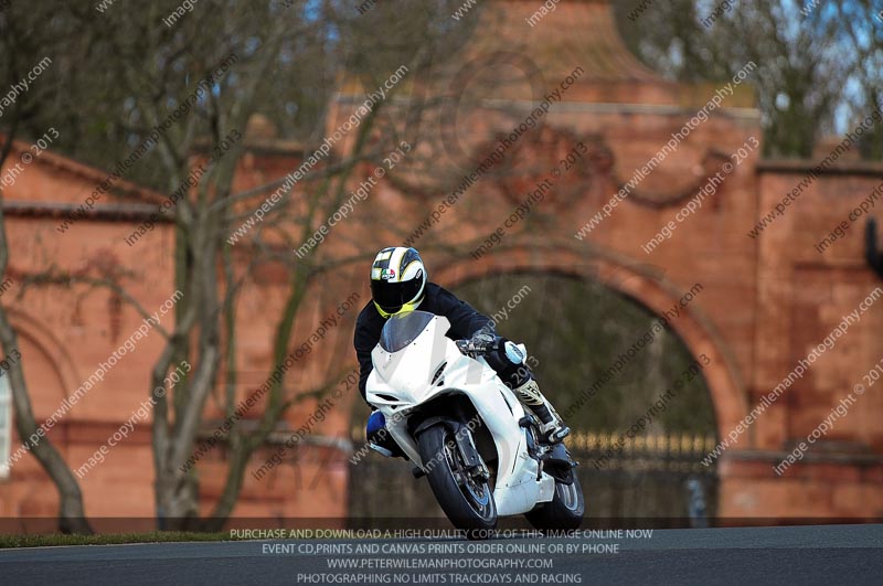 enduro digital images;event digital images;eventdigitalimages;no limits trackdays;oulton no limits trackday;oulton park cheshire;oulton trackday photographs;peter wileman photography;racing digital images;trackday digital images;trackday photos