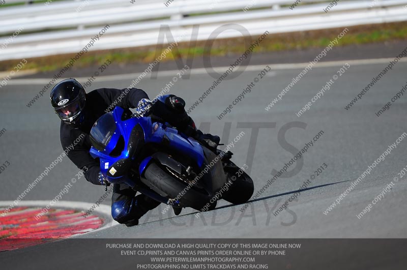enduro digital images;event digital images;eventdigitalimages;no limits trackdays;oulton no limits trackday;oulton park cheshire;oulton trackday photographs;peter wileman photography;racing digital images;trackday digital images;trackday photos