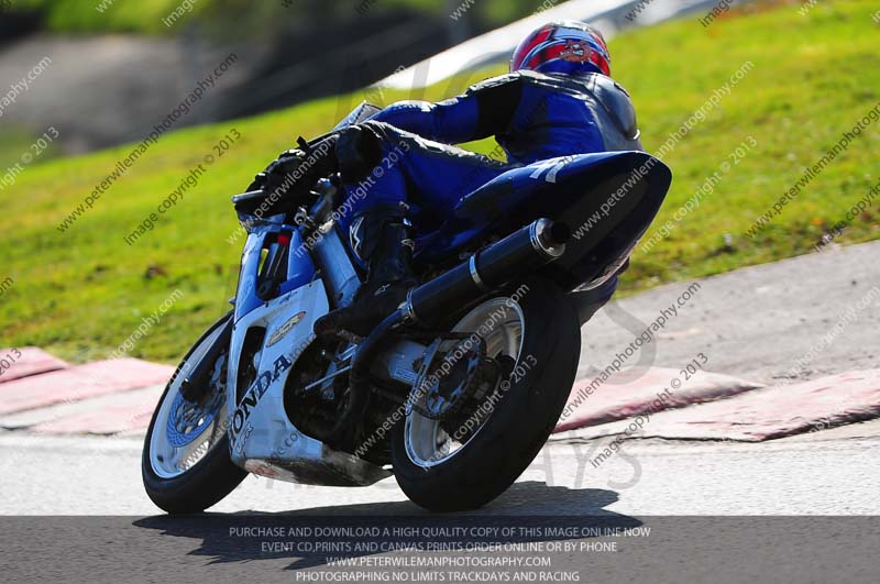 enduro digital images;event digital images;eventdigitalimages;no limits trackdays;oulton no limits trackday;oulton park cheshire;oulton trackday photographs;peter wileman photography;racing digital images;trackday digital images;trackday photos