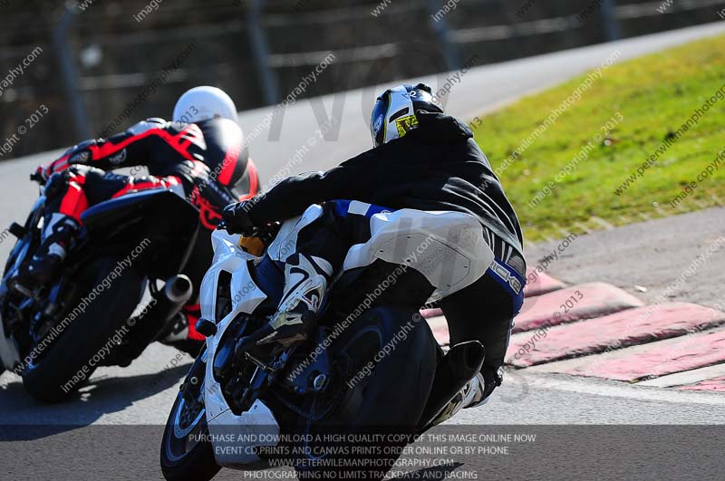 enduro digital images;event digital images;eventdigitalimages;no limits trackdays;oulton no limits trackday;oulton park cheshire;oulton trackday photographs;peter wileman photography;racing digital images;trackday digital images;trackday photos