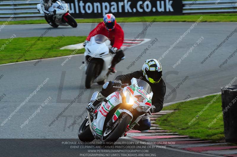 enduro digital images;event digital images;eventdigitalimages;no limits trackdays;oulton no limits trackday;oulton park cheshire;oulton trackday photographs;peter wileman photography;racing digital images;trackday digital images;trackday photos