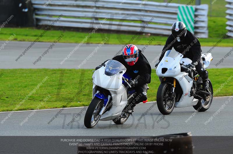 enduro digital images;event digital images;eventdigitalimages;no limits trackdays;oulton no limits trackday;oulton park cheshire;oulton trackday photographs;peter wileman photography;racing digital images;trackday digital images;trackday photos
