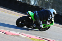 enduro-digital-images;event-digital-images;eventdigitalimages;no-limits-trackdays;oulton-no-limits-trackday;oulton-park-cheshire;oulton-trackday-photographs;peter-wileman-photography;racing-digital-images;trackday-digital-images;trackday-photos