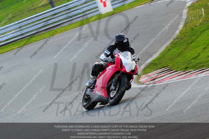 enduro digital images;event digital images;eventdigitalimages;no limits trackdays;oulton no limits trackday;oulton park cheshire;oulton trackday photographs;peter wileman photography;racing digital images;trackday digital images;trackday photos