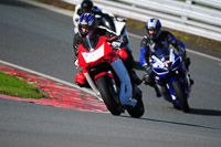 enduro-digital-images;event-digital-images;eventdigitalimages;no-limits-trackdays;oulton-no-limits-trackday;oulton-park-cheshire;oulton-trackday-photographs;peter-wileman-photography;racing-digital-images;trackday-digital-images;trackday-photos