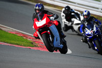 enduro-digital-images;event-digital-images;eventdigitalimages;no-limits-trackdays;oulton-no-limits-trackday;oulton-park-cheshire;oulton-trackday-photographs;peter-wileman-photography;racing-digital-images;trackday-digital-images;trackday-photos