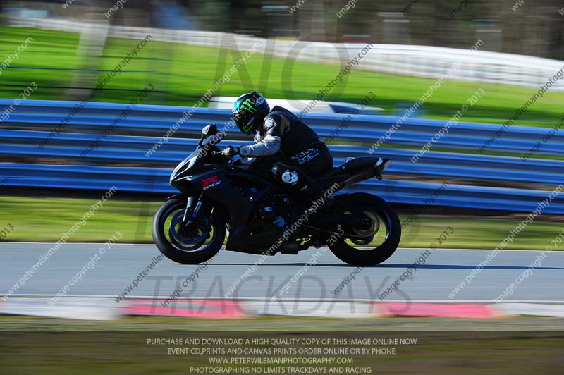 enduro digital images;event digital images;eventdigitalimages;no limits trackdays;oulton no limits trackday;oulton park cheshire;oulton trackday photographs;peter wileman photography;racing digital images;trackday digital images;trackday photos