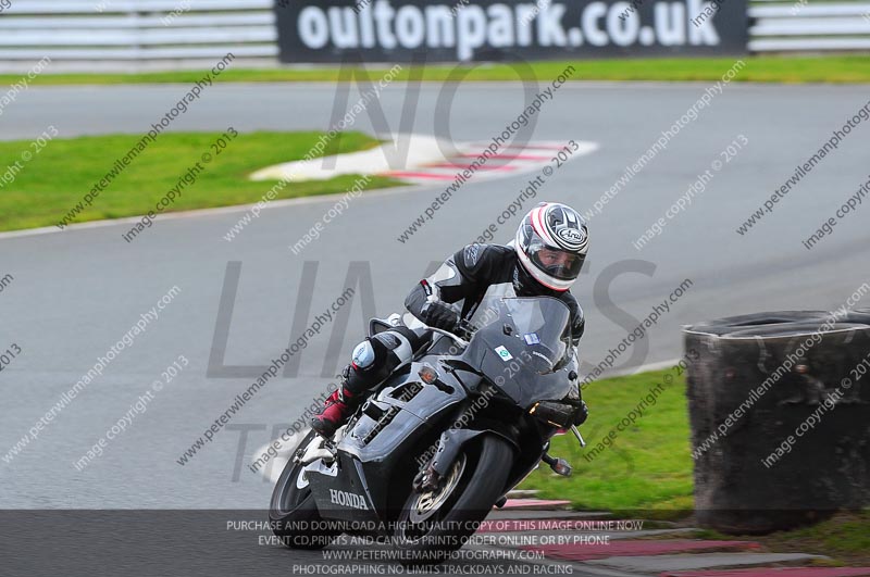 enduro digital images;event digital images;eventdigitalimages;no limits trackdays;oulton no limits trackday;oulton park cheshire;oulton trackday photographs;peter wileman photography;racing digital images;trackday digital images;trackday photos