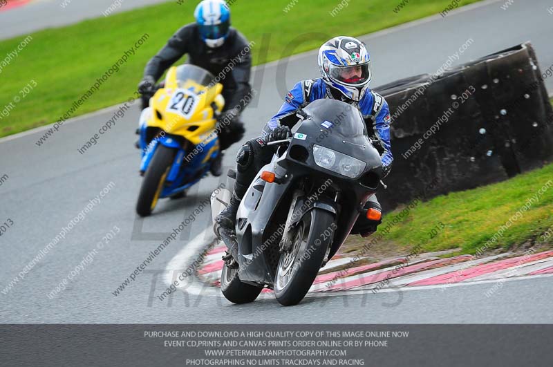 enduro digital images;event digital images;eventdigitalimages;no limits trackdays;oulton no limits trackday;oulton park cheshire;oulton trackday photographs;peter wileman photography;racing digital images;trackday digital images;trackday photos